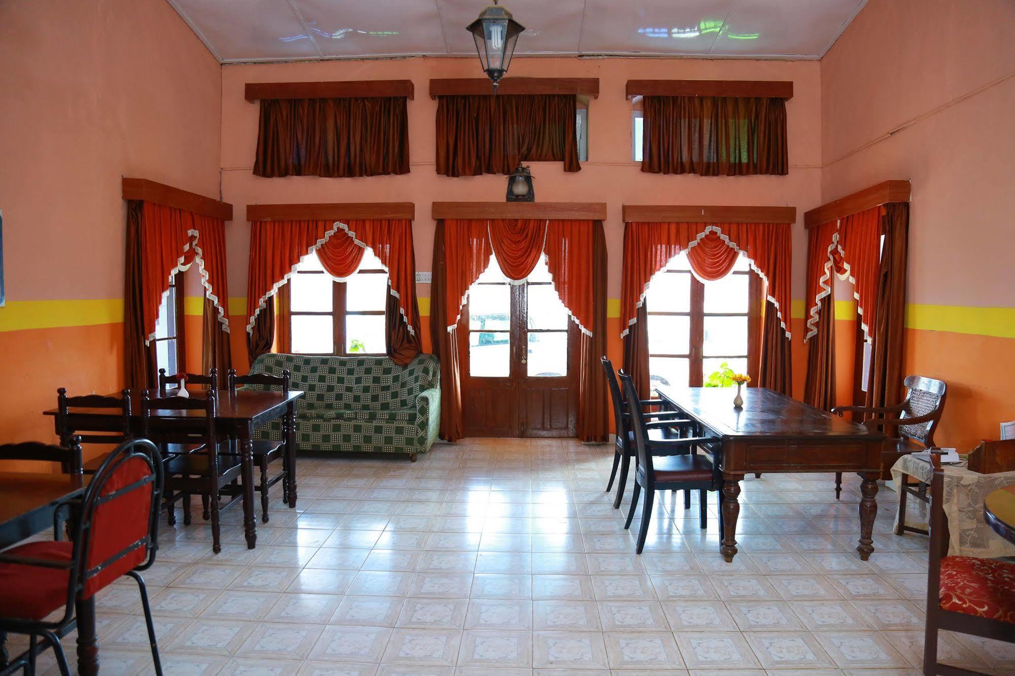 British Cliff Club Resort Ooty Exterior foto